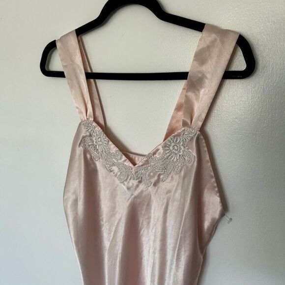 Vintage Sabrina by Mervyn’s Light Pink Satin Slip Dress Size M Wendy Lace - Picture 5 of 13